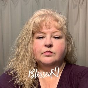 Meet your Posher, Gloria